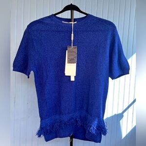 Elegant dark blue knitted fringed short-sleeved top